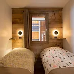 Les Brigues - Appartement Avec Vue Sur La Montagne Et Acces Aux Pistes